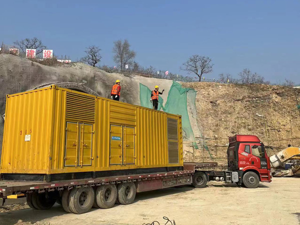 南沙发电机租赁如何根据测试结果判断机油泵的工作状态是否正常？