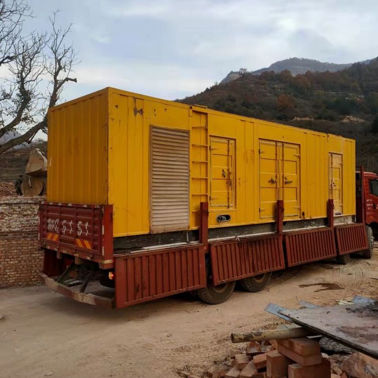 南沙200kW 发电机组在带电阻性负载时，输出功率会受到哪些因素的影响？