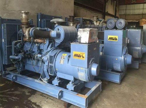 南沙发电机组带负载降电压是什么原因照成的？