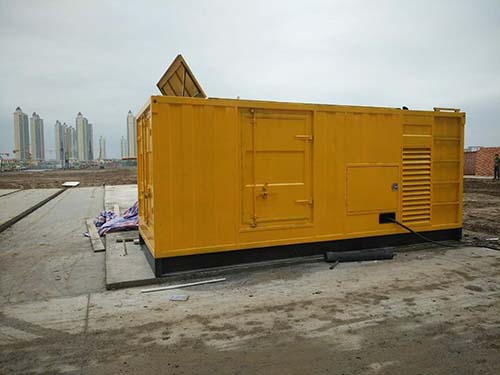 南沙合同中关于乙方责任导致工期延误的赔偿标准应该如何制定？